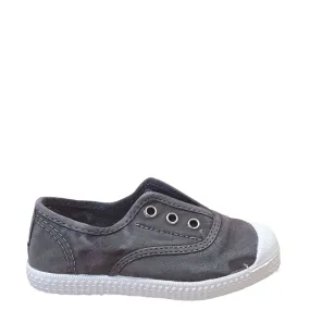 (70777-23) Cienta slip-ons - Grey