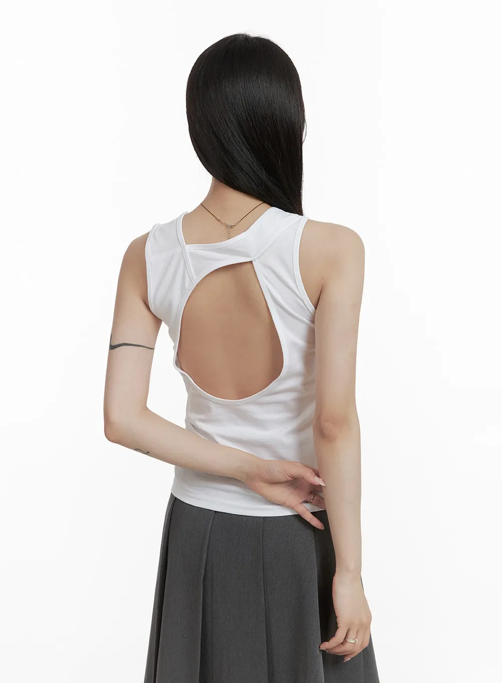 Back Cut-Out Sleeveless Top CA404