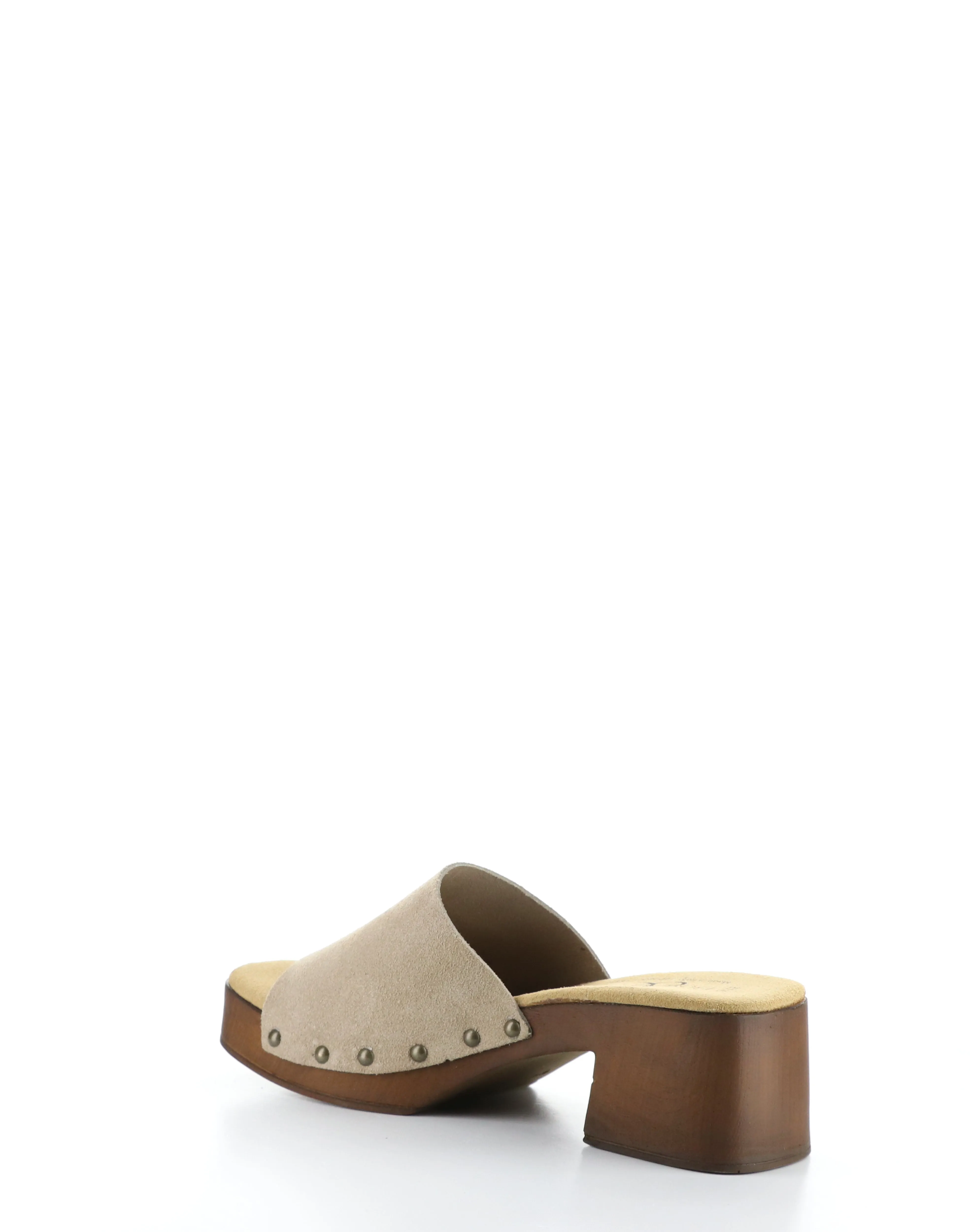 MARLY SAND Slip-on Sandals