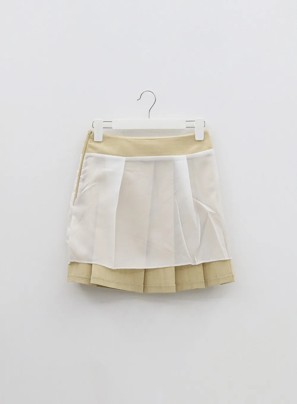 Simple Pleated Mini Skirt OF324