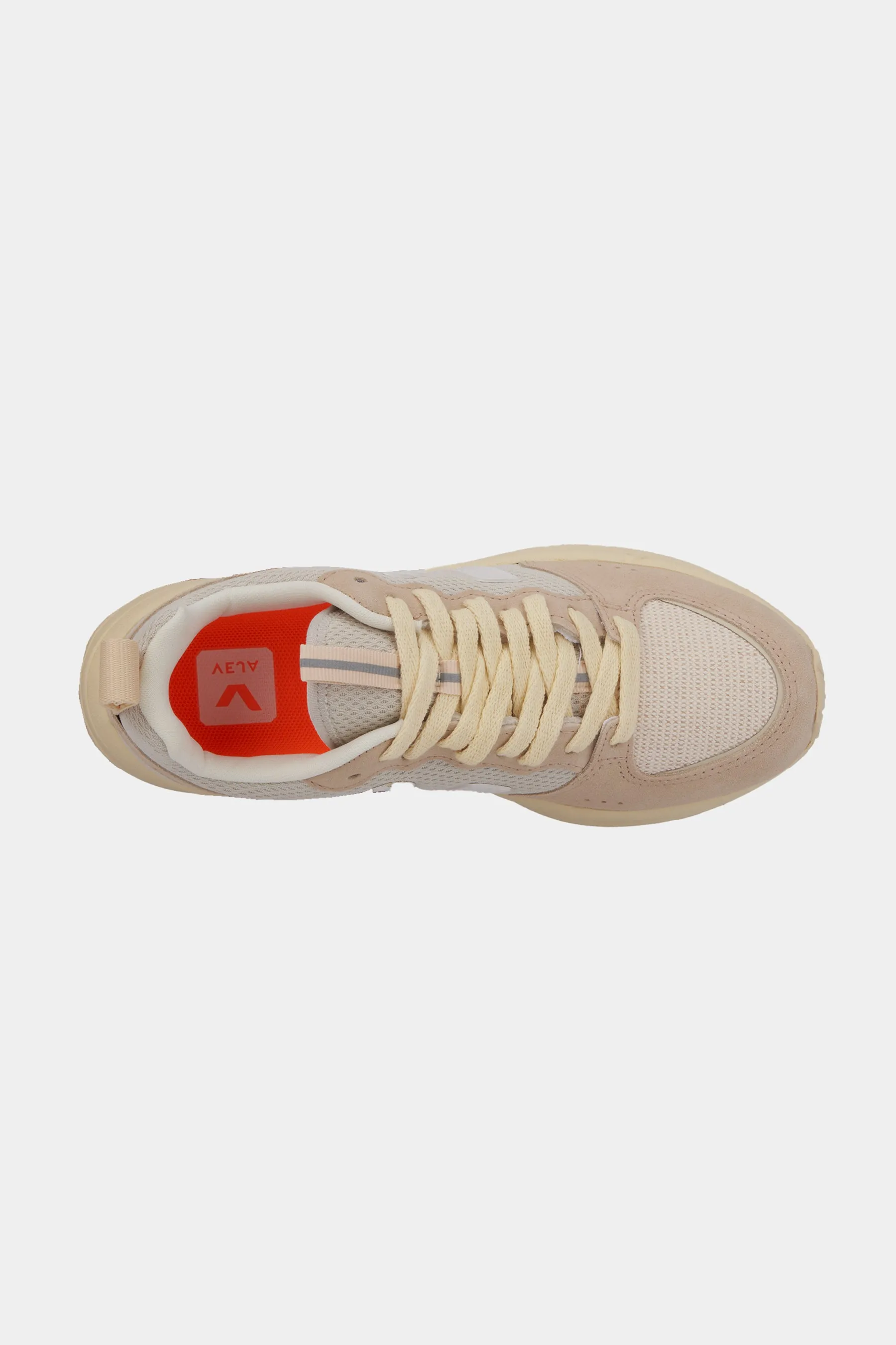 Veja Venturi Lace-Up Sneaker